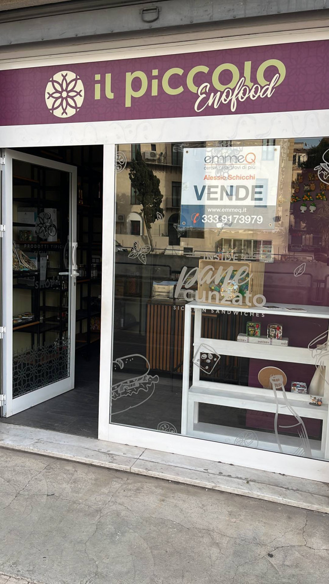 Locale commerciale in vendita a Palermo