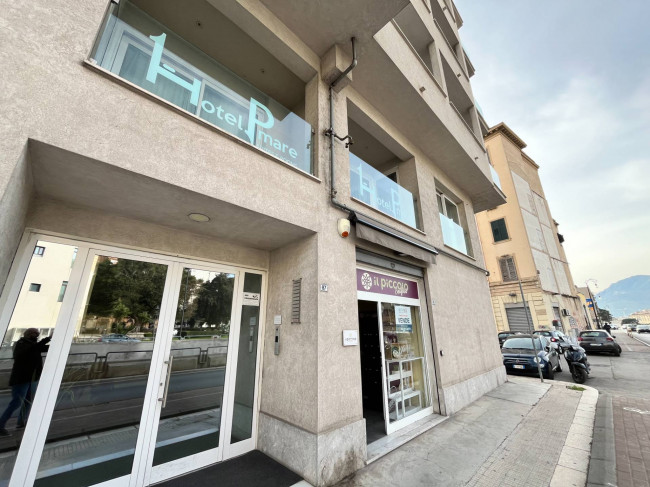 Locale commerciale in vendita a Palermo