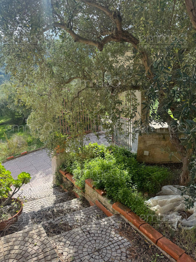 Villa in vendita a Casteldaccia