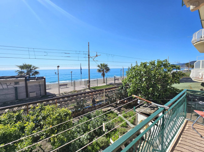 Appartamento in vendita a Pietra Ligure