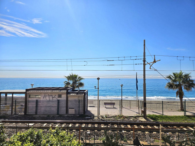 Appartamento in vendita a Pietra Ligure