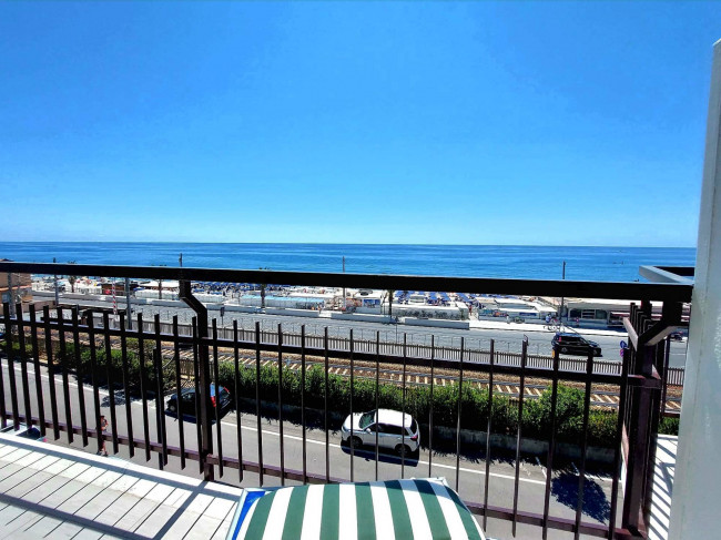 Appartamento in vendita a Pietra Ligure