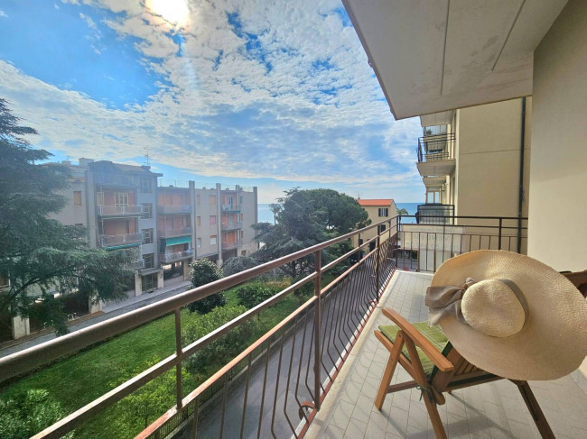 Appartamento in vendita a Pietra Ligure