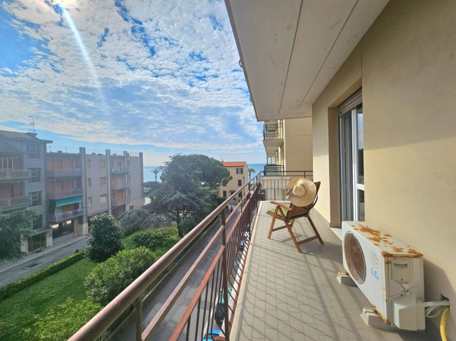 Appartamento in vendita a Pietra Ligure