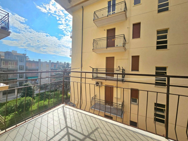 Appartamento in vendita a Pietra Ligure