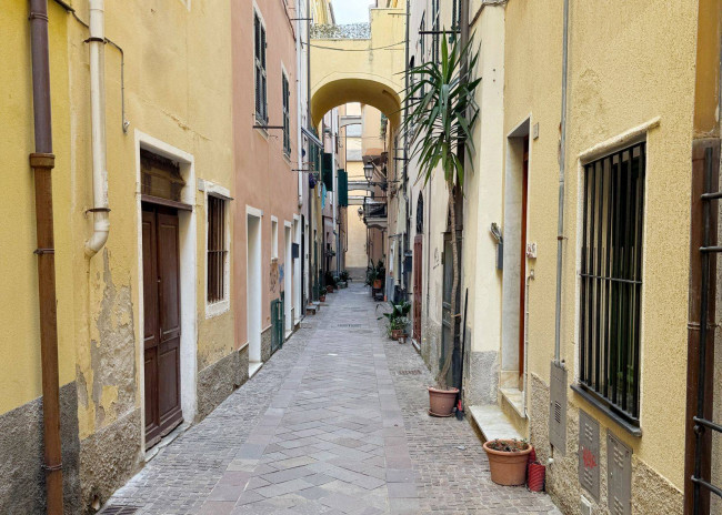 Appartamento in vendita a Pietra Ligure