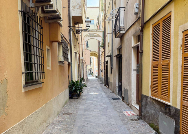 Appartamento in vendita a Pietra Ligure