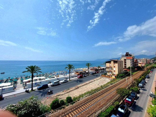 Appartamento in vendita a Pietra Ligure
