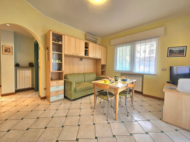 Appartamento in vendita a Pietra Ligure