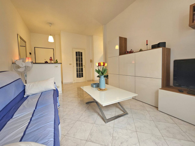 Appartamento in vendita a Borgio Verezzi
