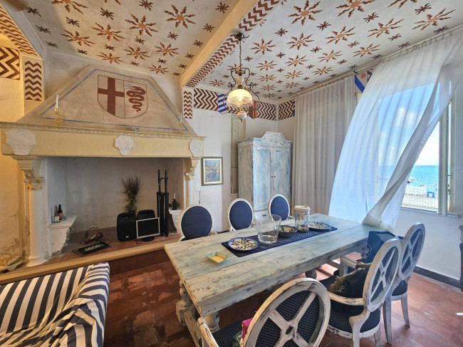 Villa in vendita a Borgio Verezzi