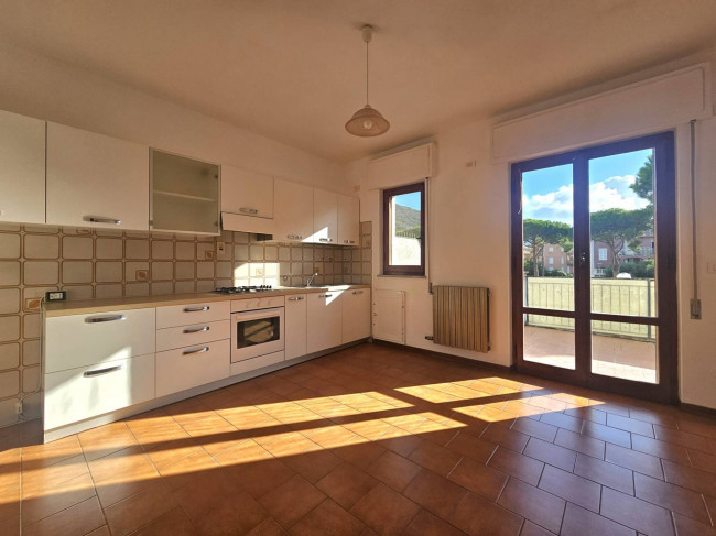 Appartamento in vendita a Pietra Ligure