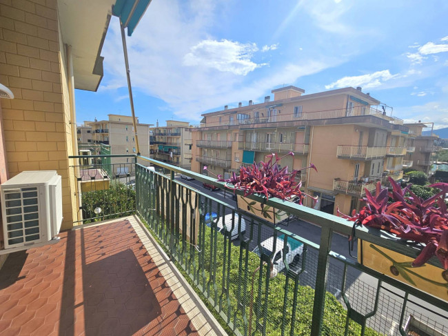 Appartamento in vendita a Pietra Ligure