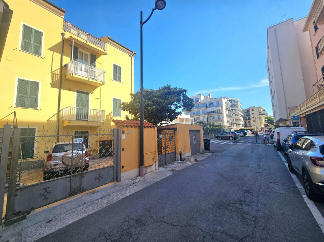 Appartamento in vendita a Pietra Ligure