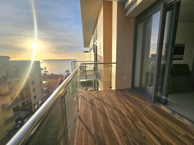 Appartamento in vendita a Pietra Ligure