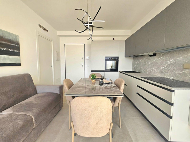 Appartamento in vendita a Pietra Ligure