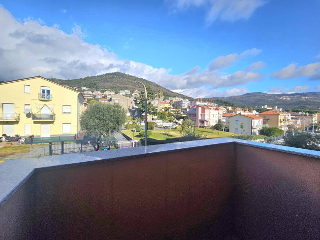 Appartamento in vendita a Pietra Ligure
