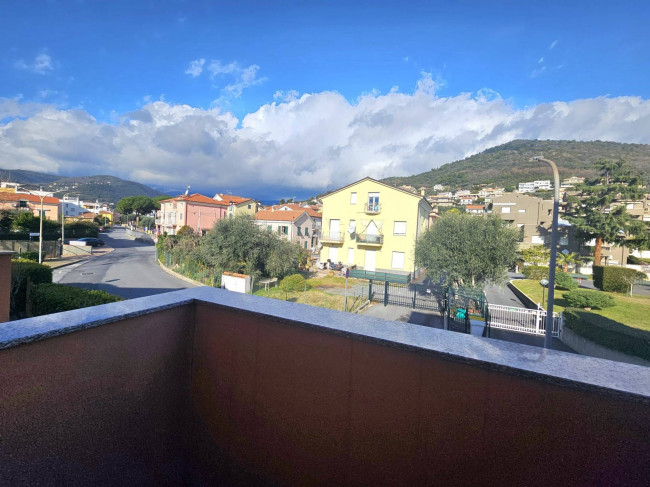 Appartamento in vendita a Pietra Ligure