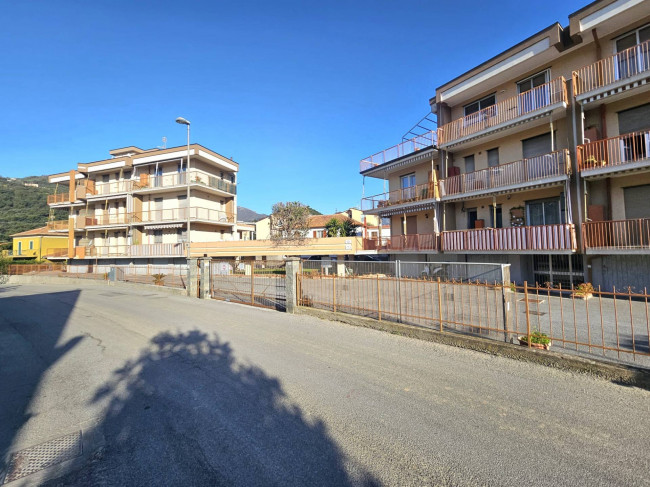 Appartamento in vendita a Pietra Ligure