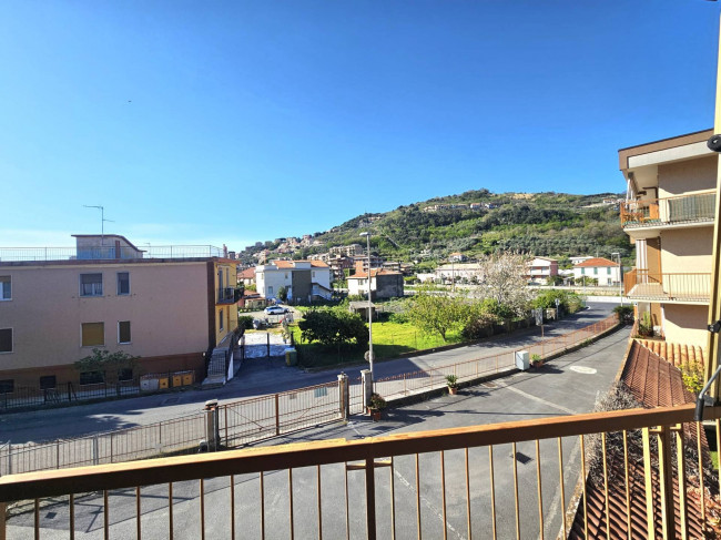 Appartamento in vendita a Pietra Ligure