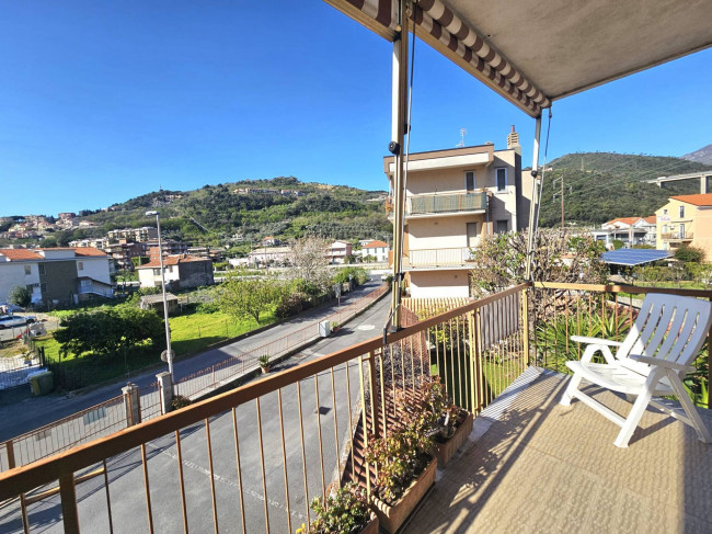 Appartamento in vendita a Pietra Ligure