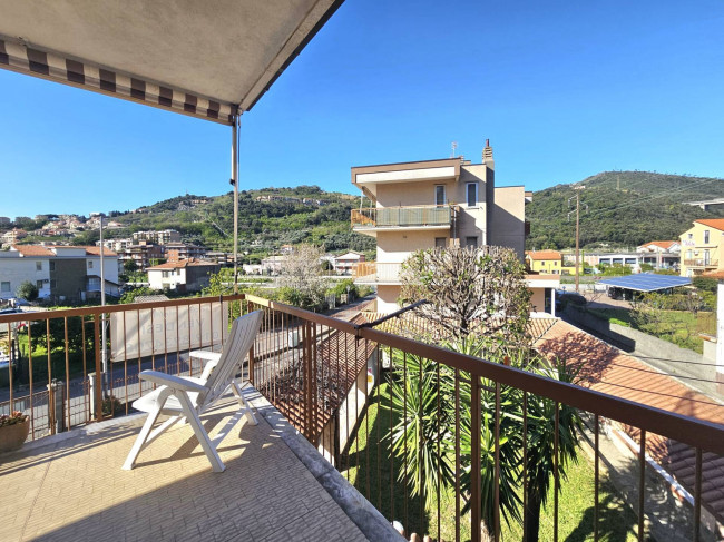 Appartamento in vendita a Pietra Ligure