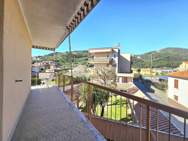 Appartamento in vendita a Pietra Ligure