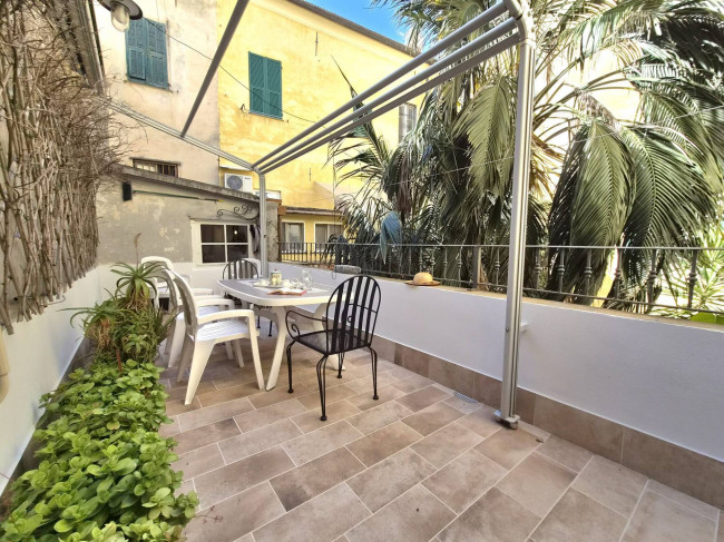 Appartamento in vendita a Pietra Ligure