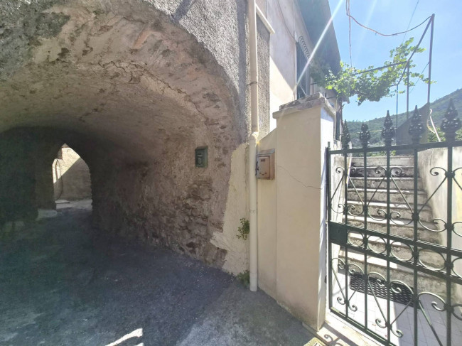 Rustico in vendita a Tovo San Giacomo