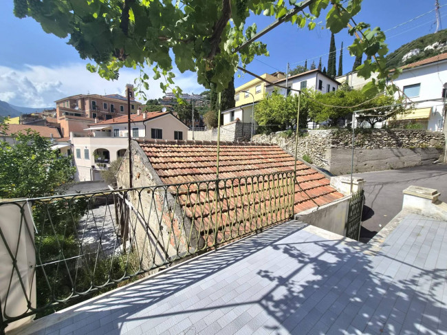 Rustico in vendita a Tovo San Giacomo