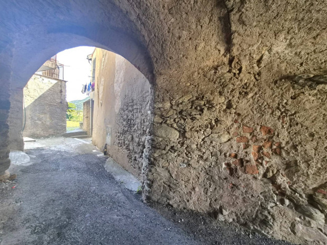 Rustico in vendita a Tovo San Giacomo