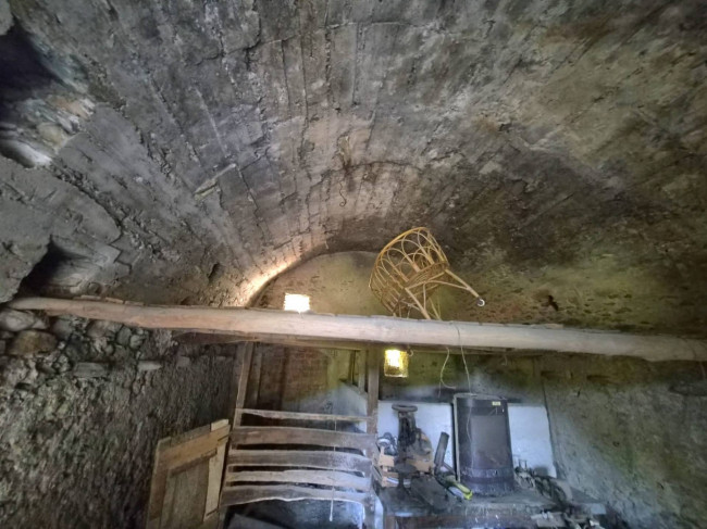 Rustico in vendita a Tovo San Giacomo
