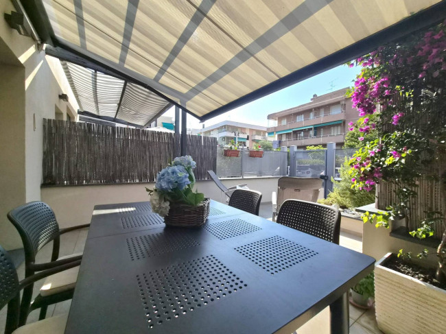 Appartamento in vendita a Pietra Ligure