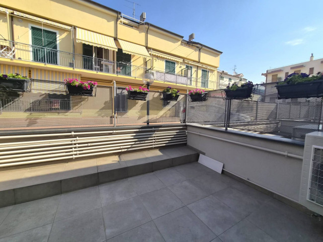 Appartamento in vendita a Pietra Ligure