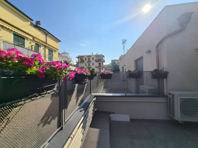 Appartamento in vendita a Pietra Ligure