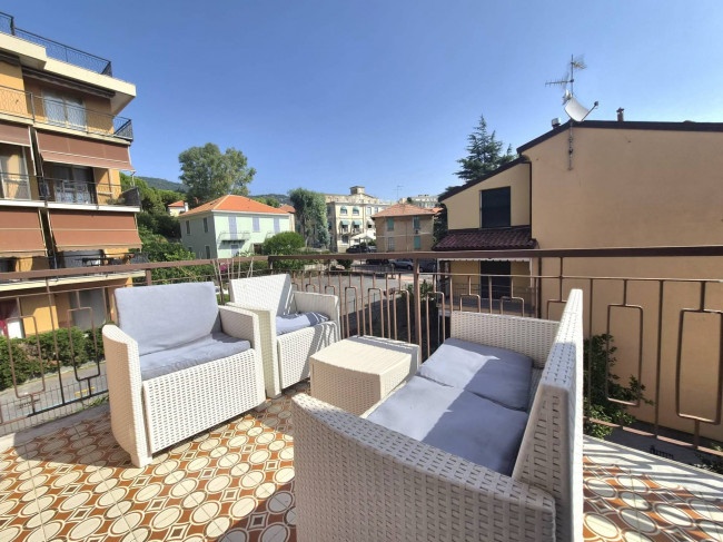 Appartamento in vendita a Pietra Ligure