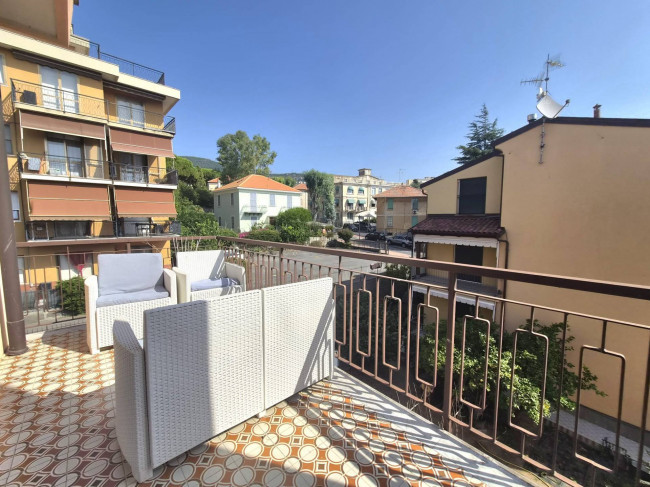 Appartamento in vendita a Pietra Ligure