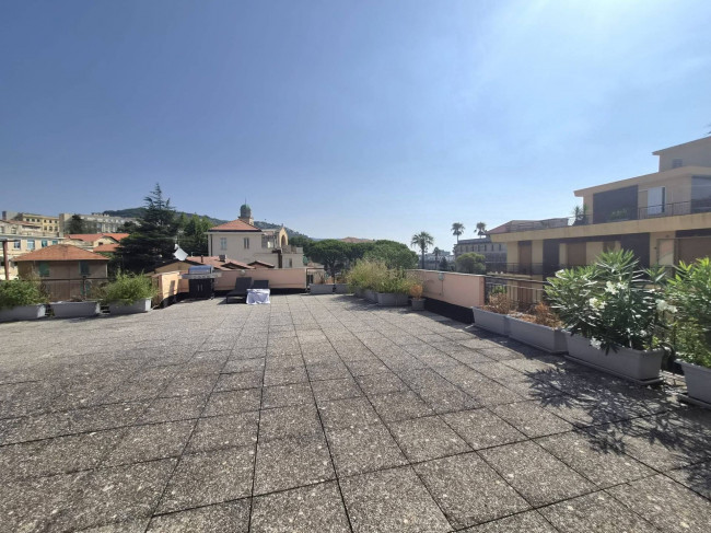 Appartamento in vendita a Pietra Ligure