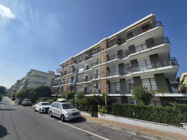 Appartamento in vendita a Pietra Ligure