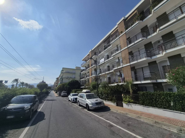 Appartamento in vendita a Pietra Ligure