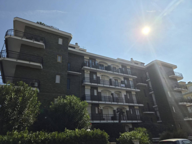 Appartamento in vendita a Pietra Ligure