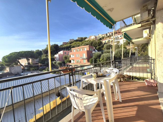 Appartamento in vendita a Pietra Ligure