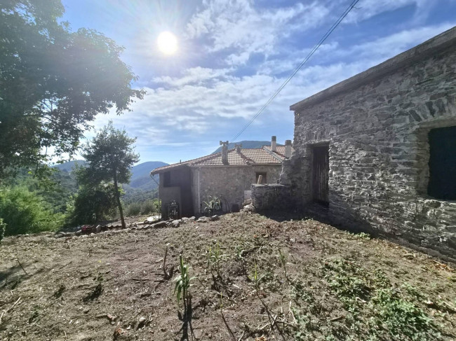 Rustico in vendita a Spotorno