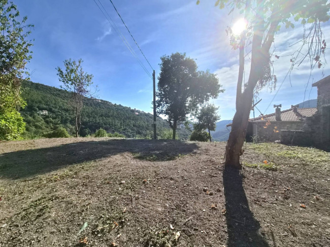 Rustico in vendita a Spotorno
