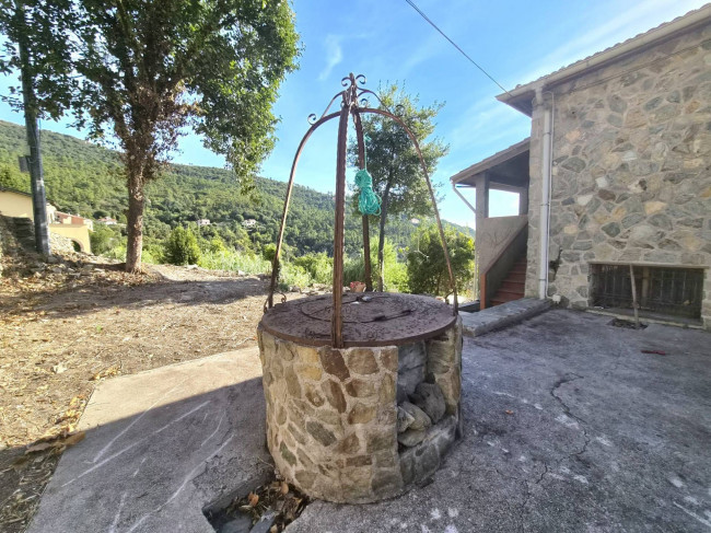 Rustico in vendita a Spotorno