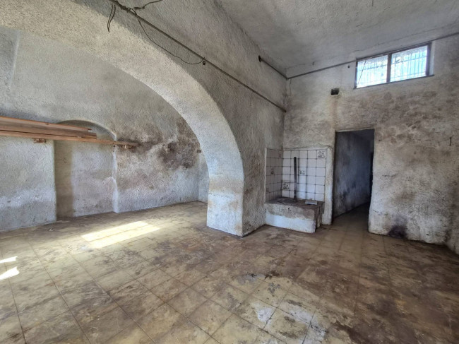 Rustico in vendita a Spotorno