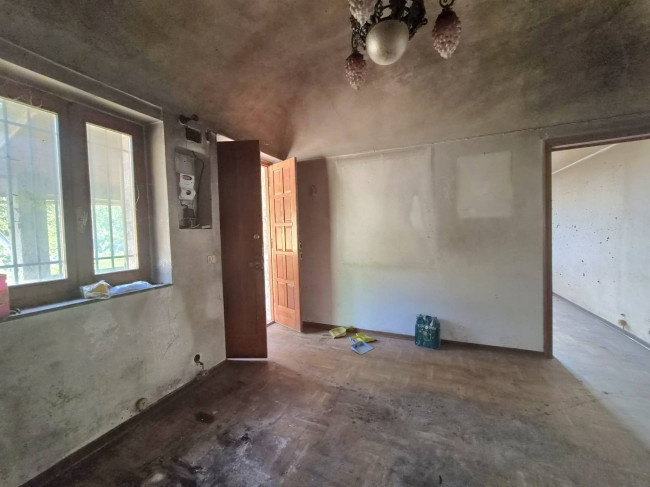 Rustico in vendita a Spotorno