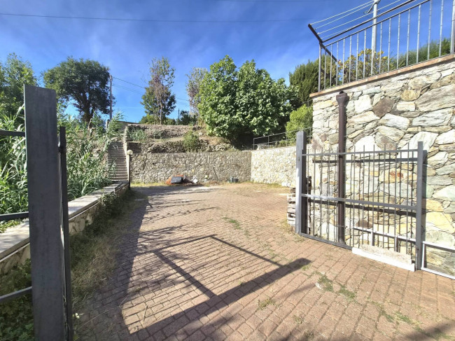 Rustico in vendita a Spotorno