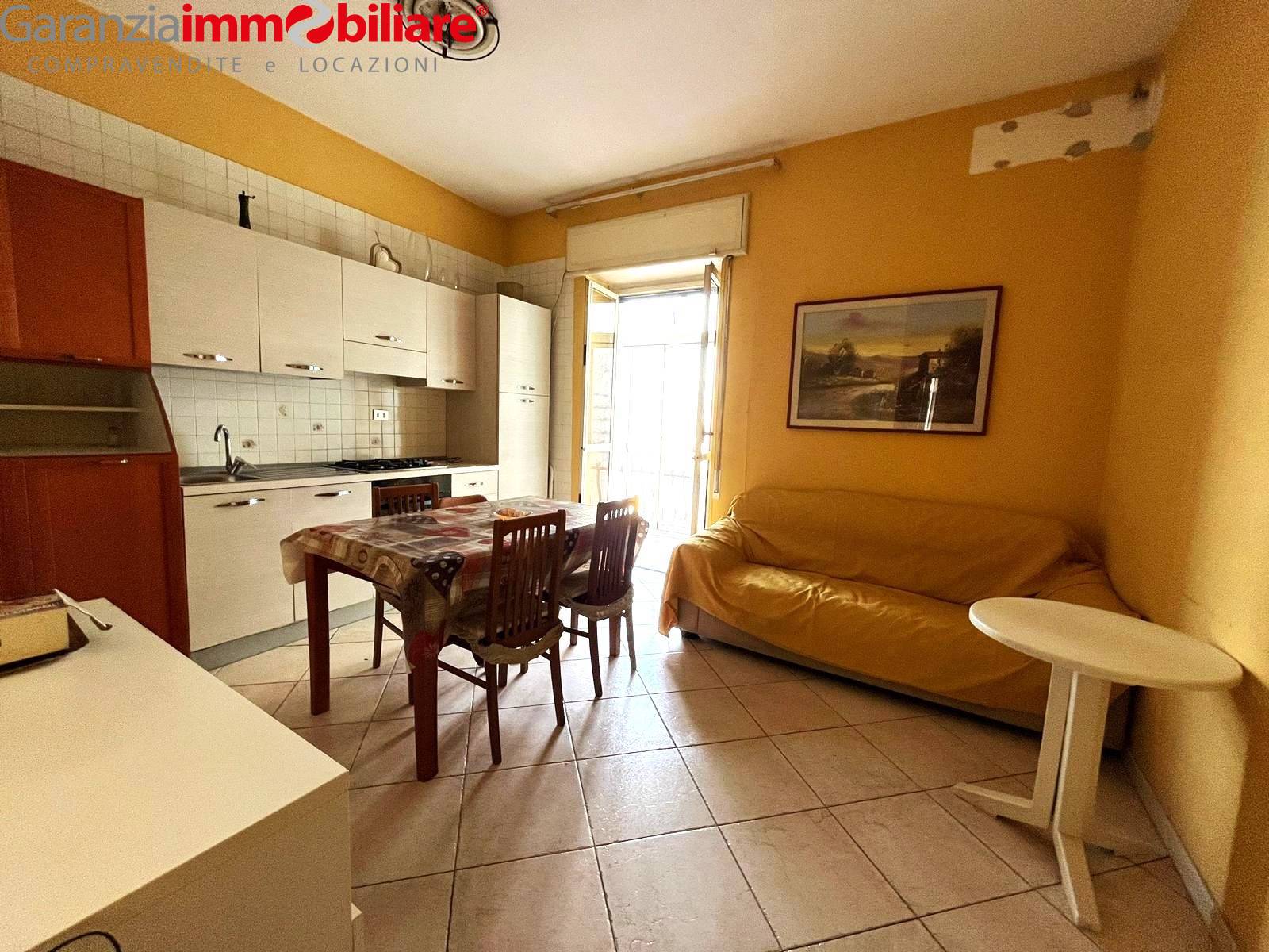 Immagine 1 di Appartamento in vendita  in VIA PROVINCIALE DI CASERTA a Napoli
