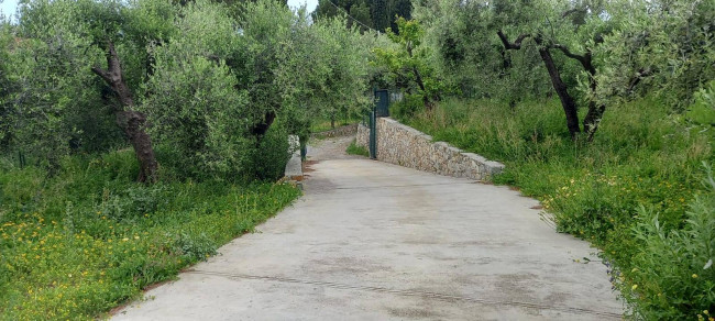 Casa singola in Vendita a Loano